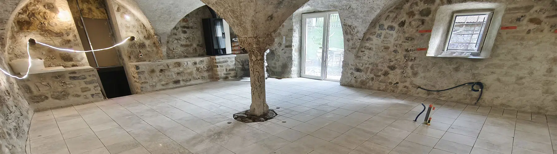 Chantier artisanal de carrelage à Grenoble